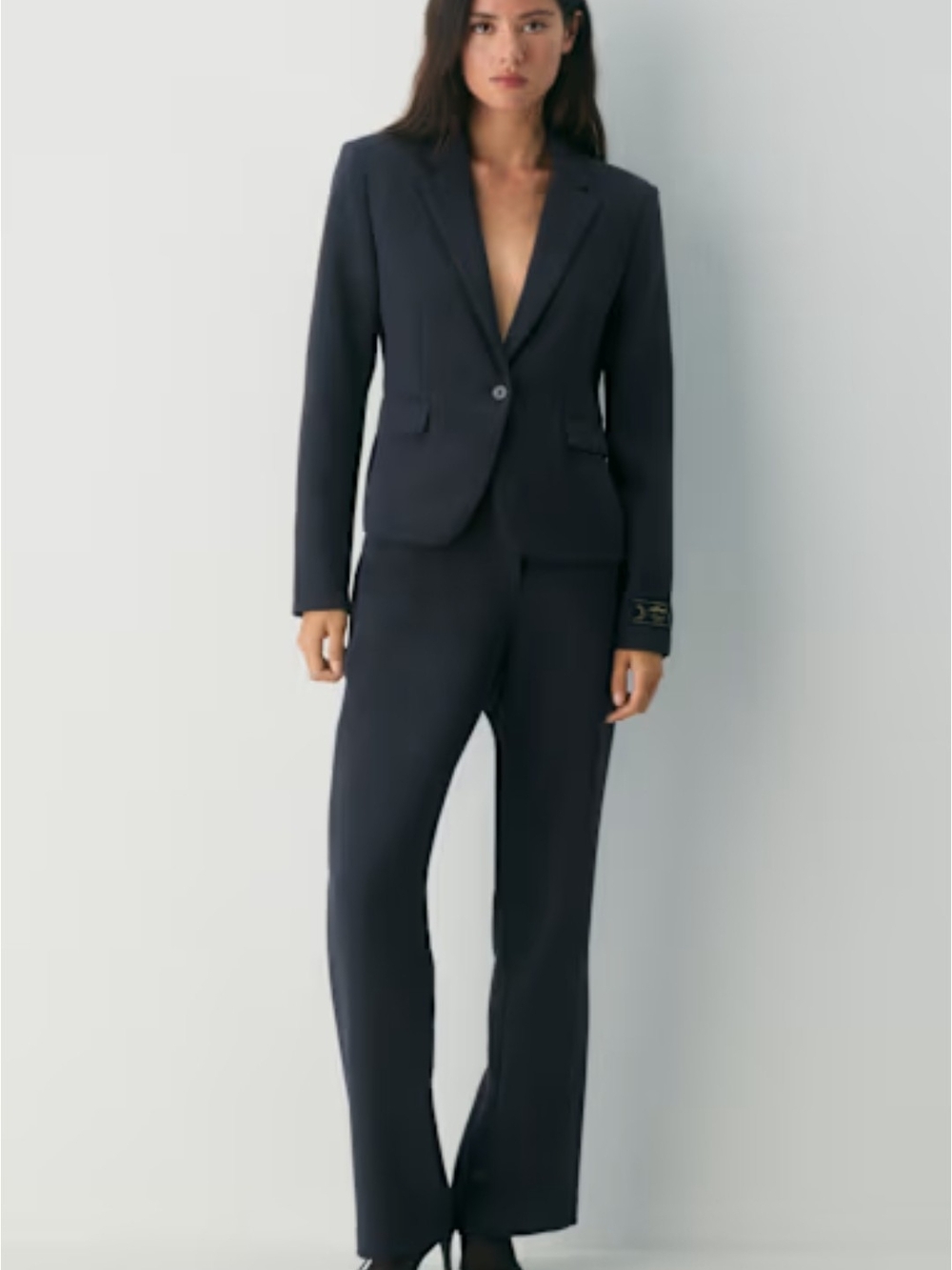 NWT - Aritzia wilfred Strata Pant, Size: 6; Colour: Dark Navy Blue